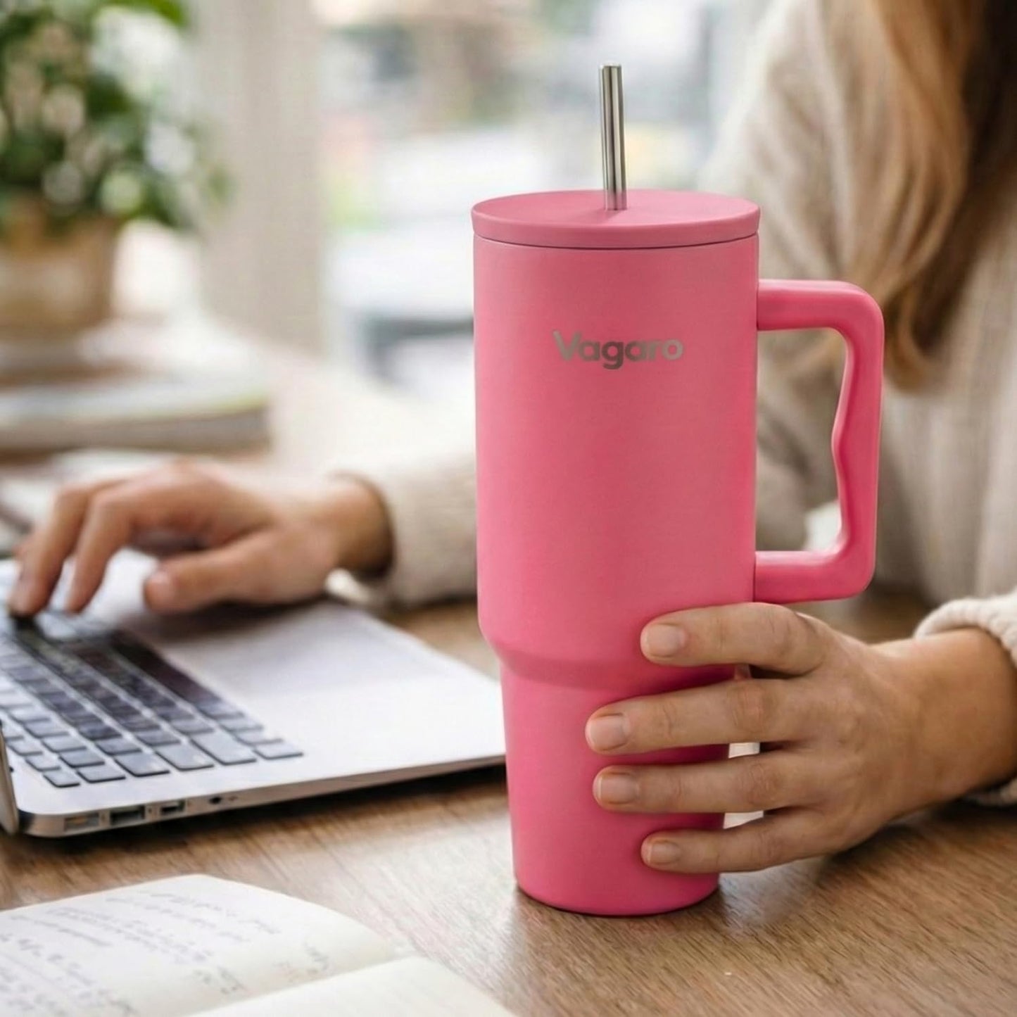 Vagaro Flow Tumbler - 1200ml Hot Pink
